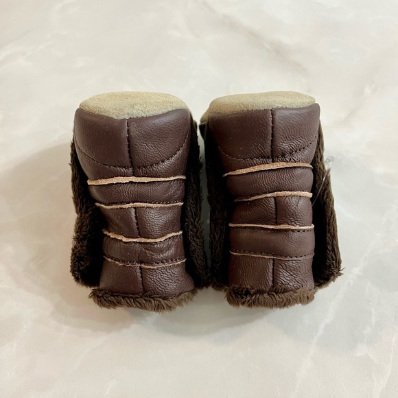Genuine Leather Baby Infant Boots Tickle Toes Elastic Enclosure Slip-on 0-6 mon - Picture 4 of 10